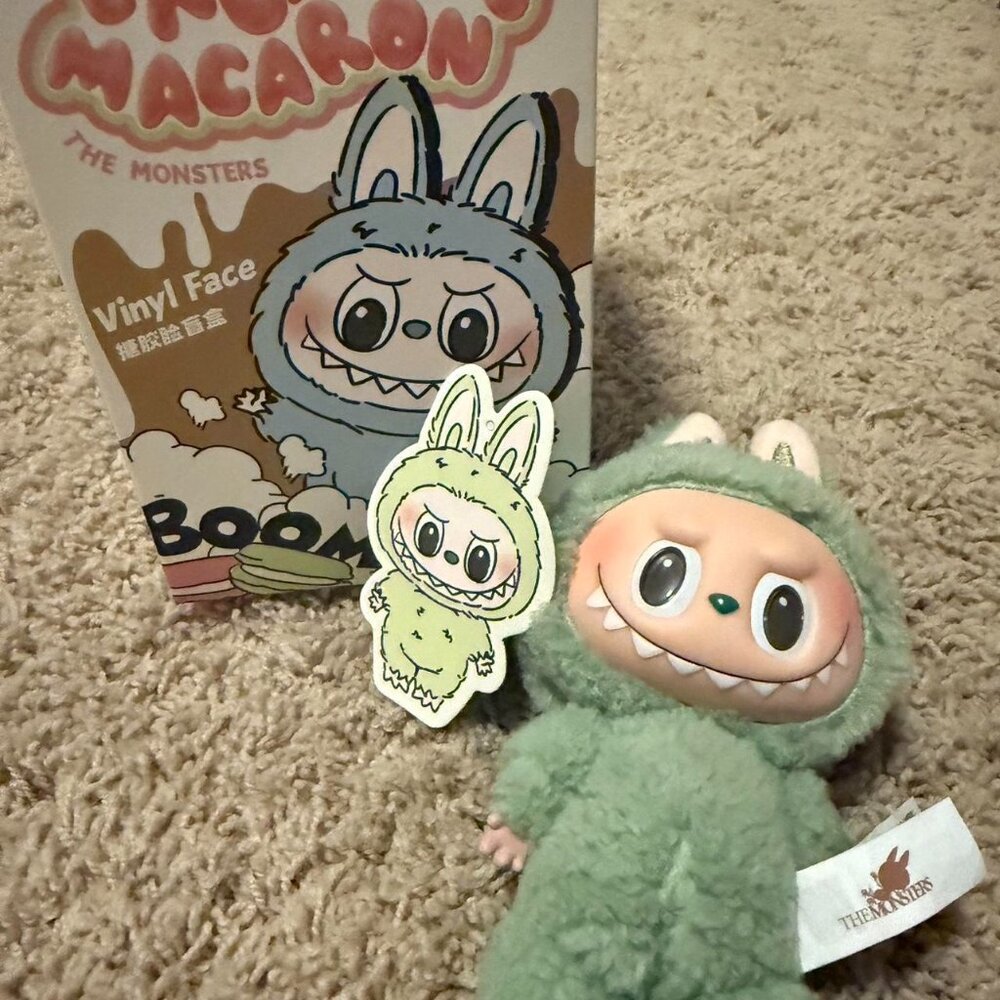 Selling Green Grape Labubu comes with everything it...